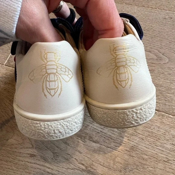 New Gucci velvet bow cream leather sneakers